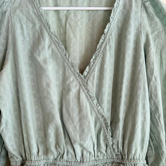 American Eagle Wrap Dress Mint Green Textured Ruffle Sleeve Mini -Size M- - Picture 4 of 8